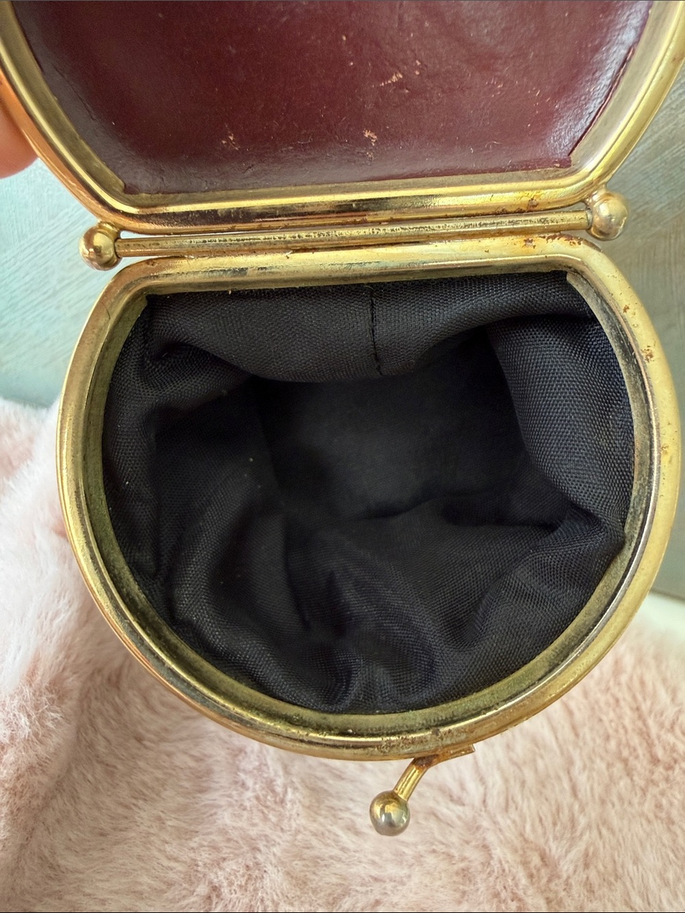 Vintage Christian Dior Burgundy Leather Collapsible Coin Purse - Picture 8 of 10